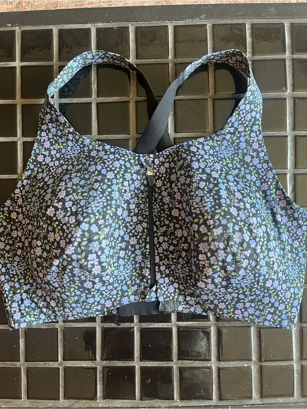 Knix Catalyst Sports Bra